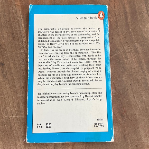 James Joyce Dubliners softcover - vintage 1984 reprint of original 1916 book - Picture 2 of 14